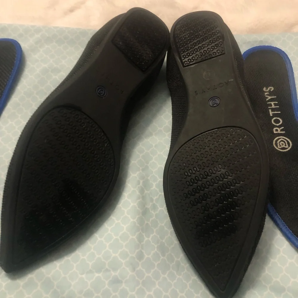 EUC Rothy’s The Point Flats Wore 2 Times Need Bigger Size Awesome Shoes🥿🥿🥿 - Picture 3 of 7